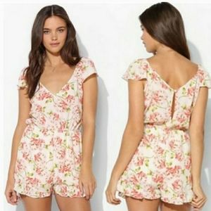 Urban Outfitters Pins & Needles Floral Romper White Size Large